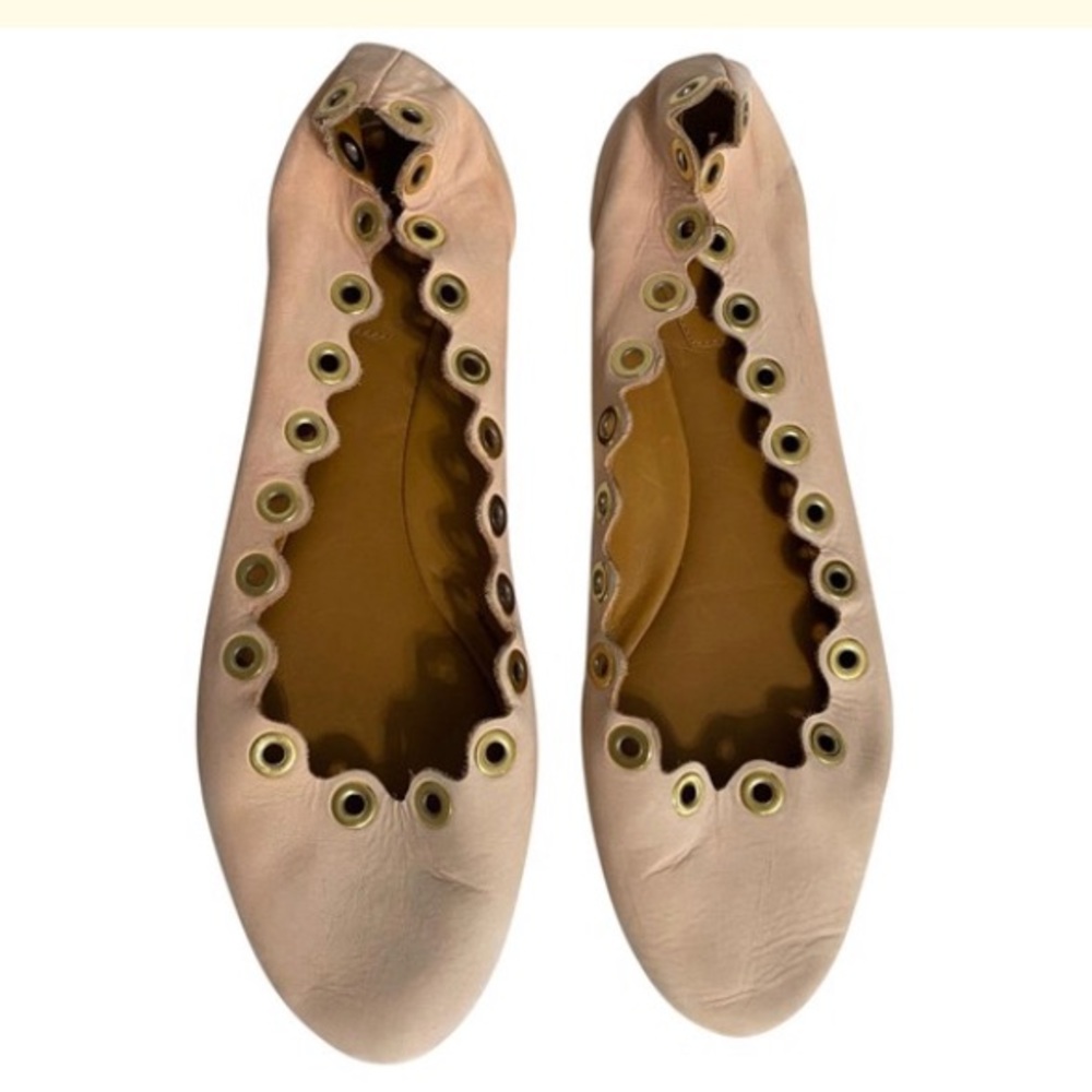 Chloe flats